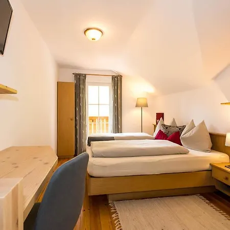 Haus Claudia * Nova Levante